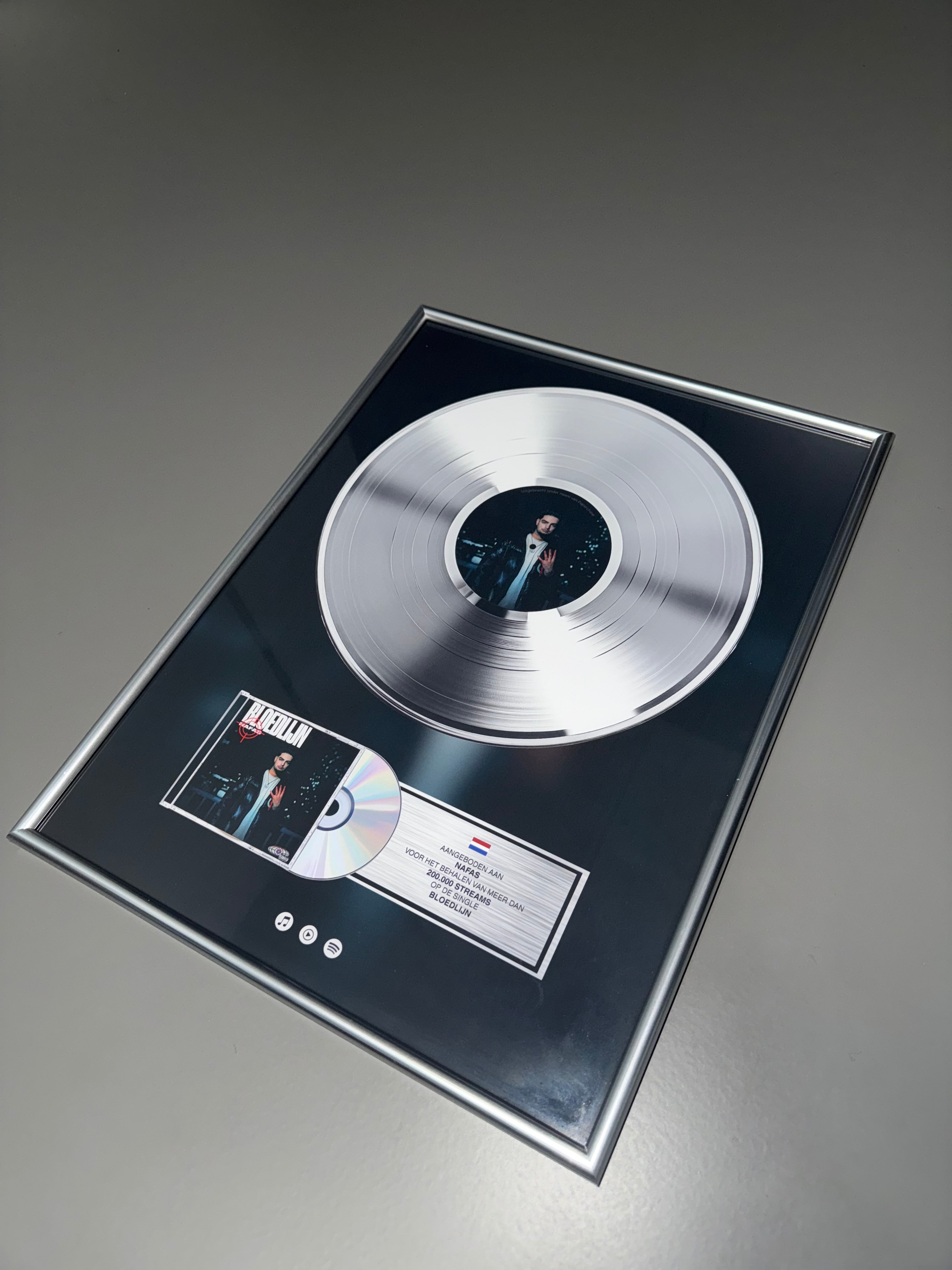VINYL RECORD PRINT AWARD - ZILVER