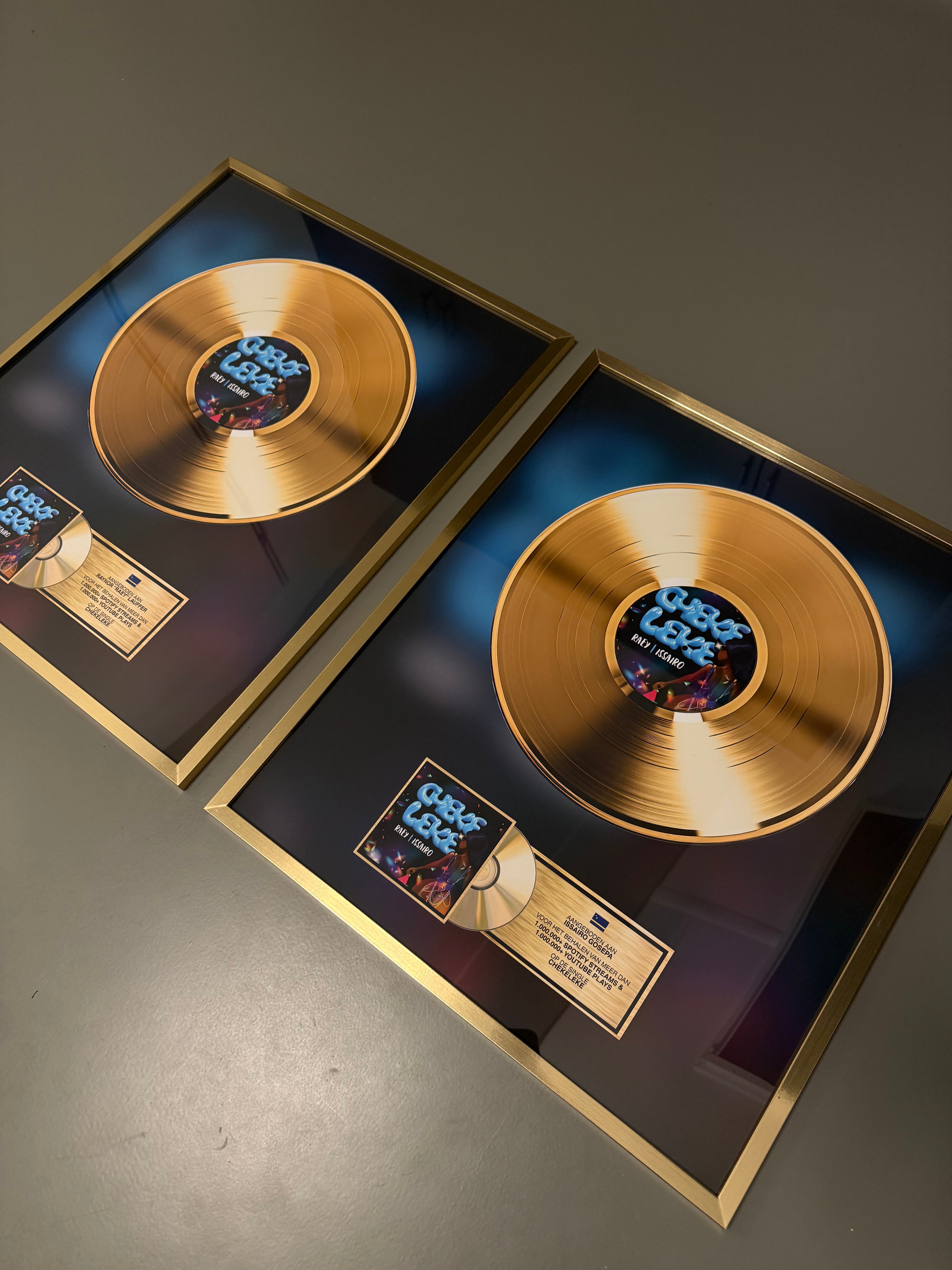 VINYL RECORD PRINT AWARD - GOUD